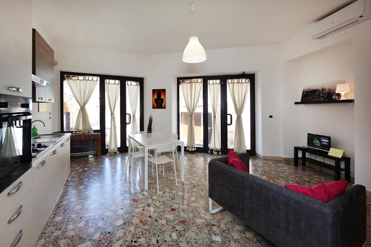Appartement Casa Pirri à Castelmola Extérieur photo