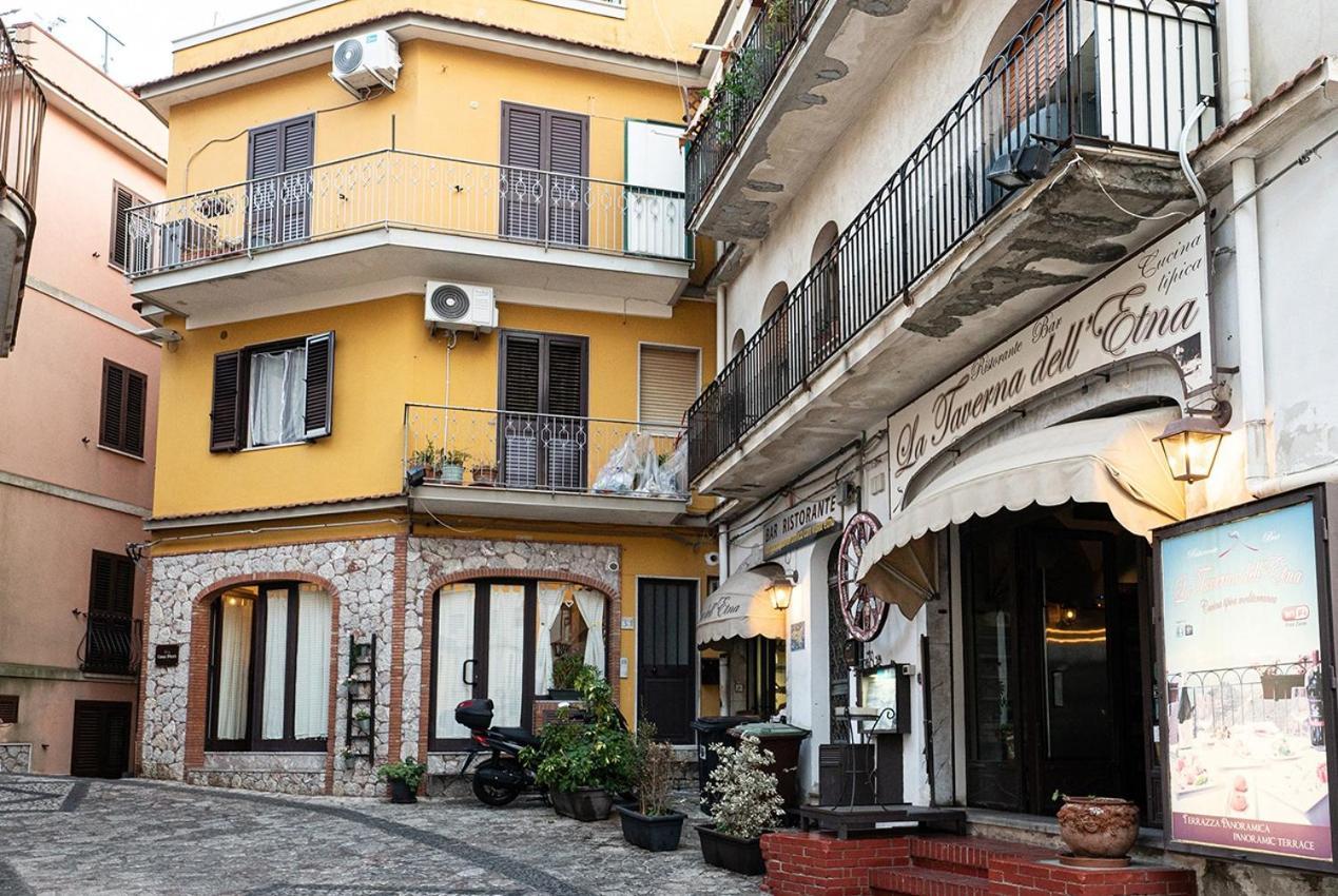 Appartement Casa Pirri à Castelmola Extérieur photo